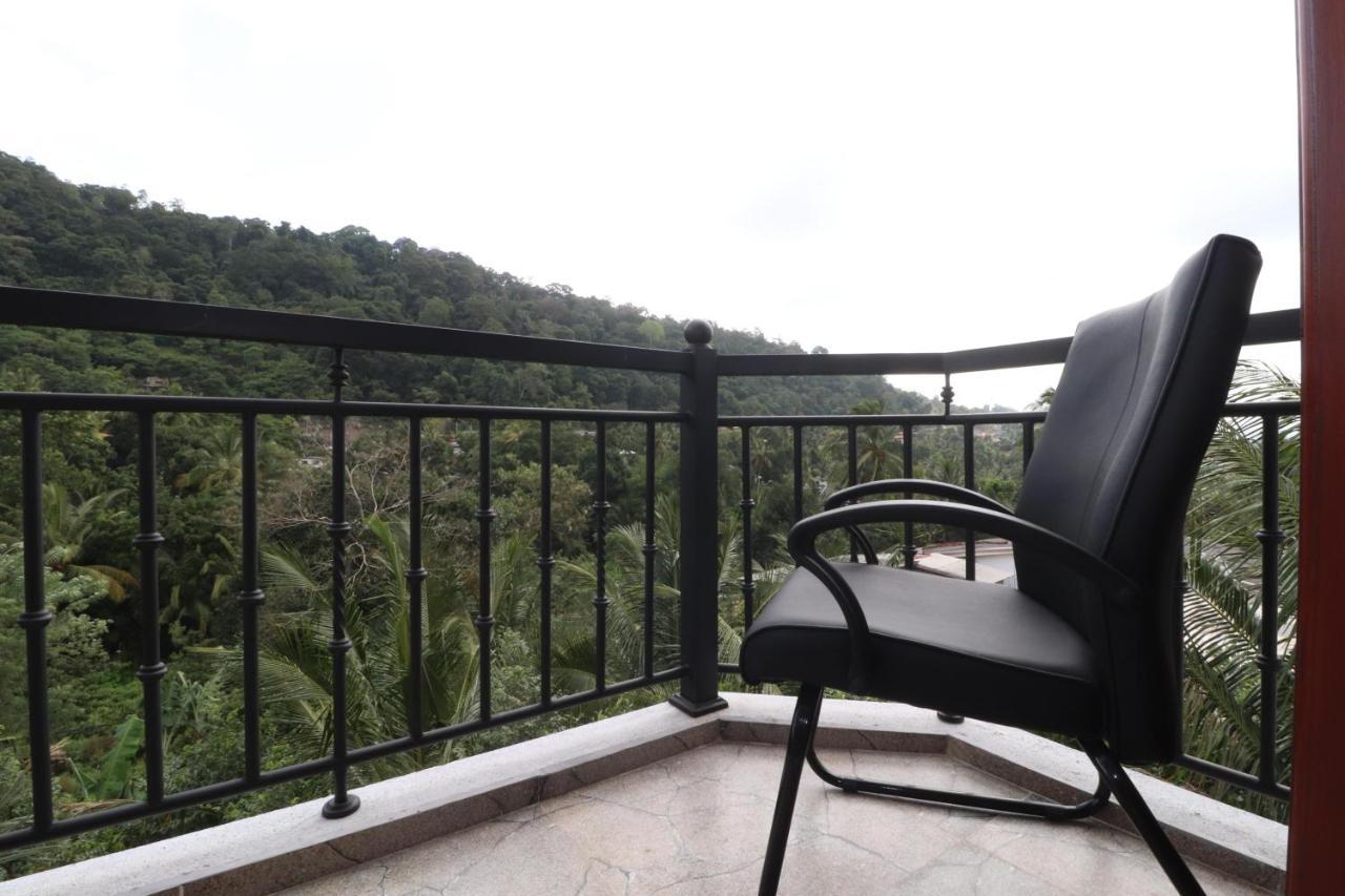 Slightly Chilled Forest Villa Sirimalwatta Luaran gambar