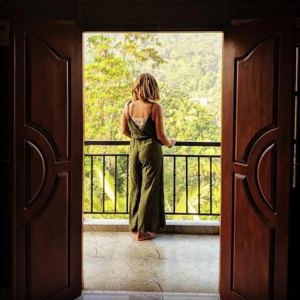 Slightly Chilled Forest Villa Sirimalwatta Luaran gambar