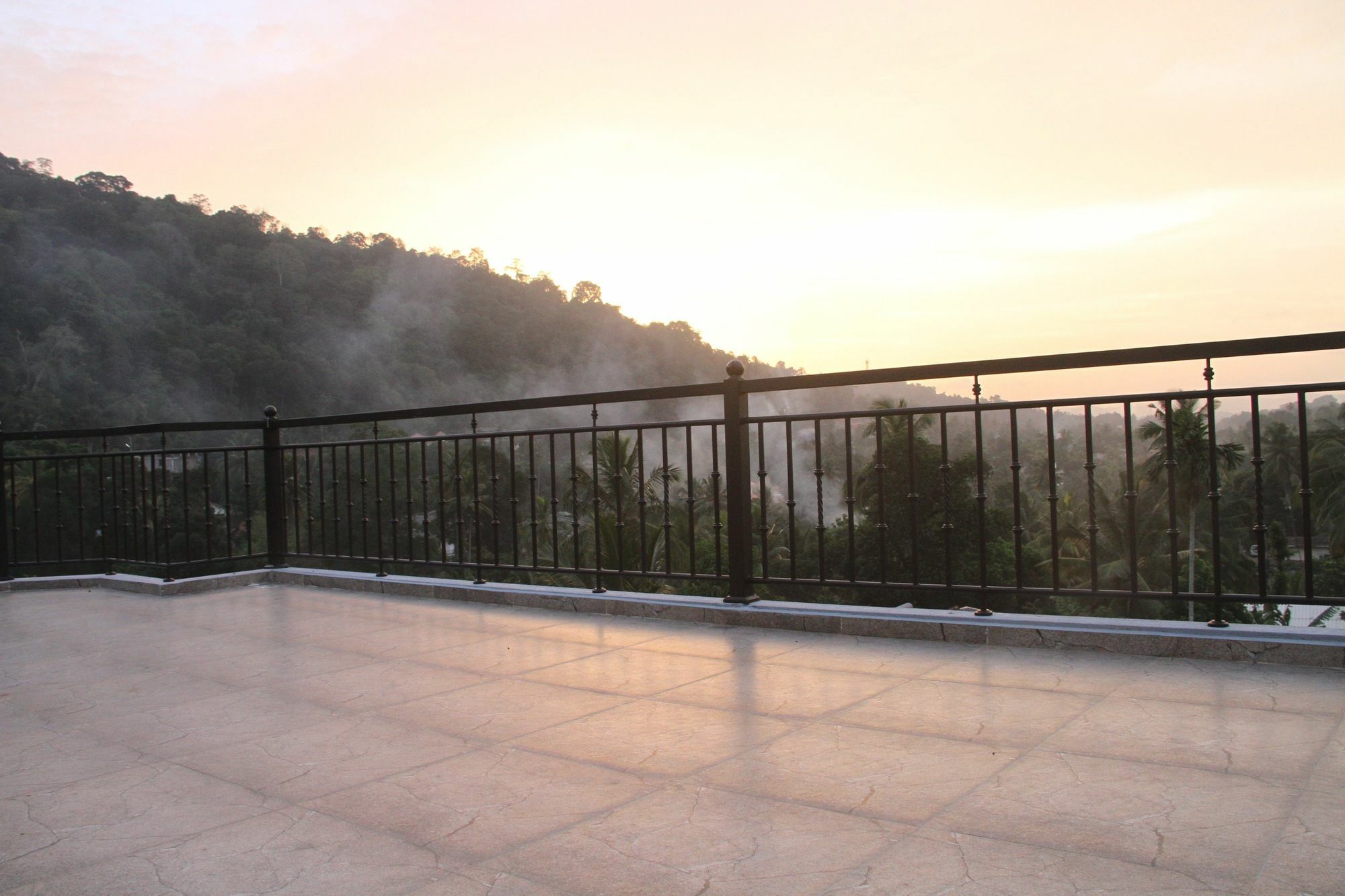 Slightly Chilled Forest Villa Sirimalwatta Luaran gambar