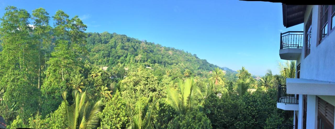 Slightly Chilled Forest Villa Sirimalwatta Luaran gambar